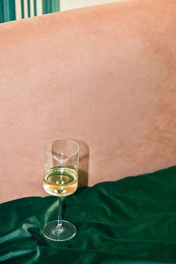 A cover of "looks good" cluster. The owner is muchoarbol. The cluster consists of 245 elements.