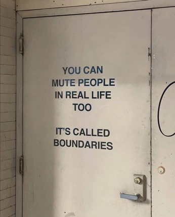 A cover of "grafitti" cluster. The owner is emilianostar. The cluster consists of 179 elements.