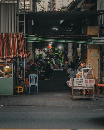 A cover of "Khlongs Bangkok" cluster. The owner is almaaaa. The cluster consists of 14 elements.