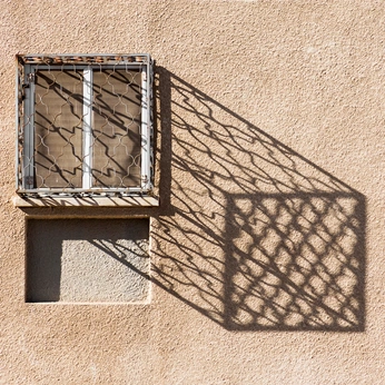 A cover of "warm concrete" cluster. The owner is cumislays. The cluster consists of 10 elements.