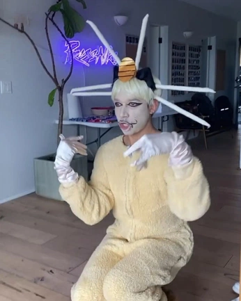 A cover of "hear me out" cluster. The owner is cocoasher17. The cluster consists of 5 elements.