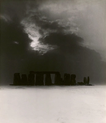 A cover of "Lost World Archeology" cluster. The owner is gonzalezz. The cluster consists of 16 elements.