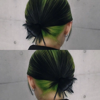 A cover of "picrew" cluster. The owner is inthemood4luv. The cluster description is "color". The cluster consists of 8 elements.