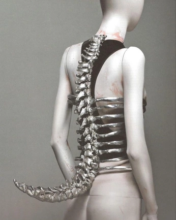 A cover of "interresting" cluster. The owner is ewhithouth. The cluster consists of 60 elements.