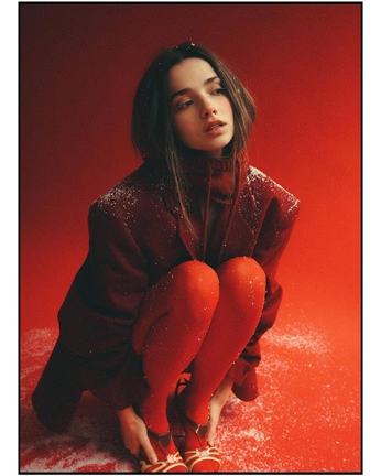 A cover of "NY STUDIO" cluster. The owner is photonika. The cluster consists of 27 elements.