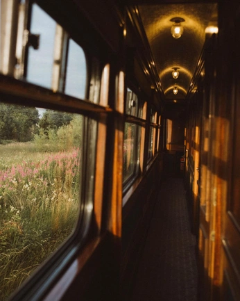 A cover of "train moving" cluster. The owner is owenmar. The cluster consists of 6 elements.