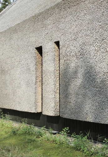 A cover of "Reet" cluster. The owner is sophiesimone. The cluster consists of 5 elements.