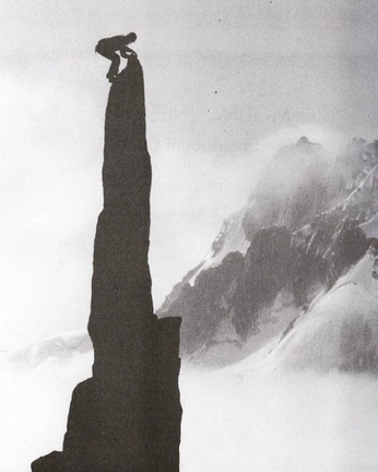 A cover of "Renalta" cluster. The owner is mangomaxi. The cluster consists of 13 elements.