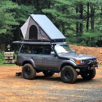 A cover of "Truck" cluster. The owner is tsquared. The cluster consists of 18 elements.