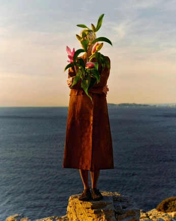 A cover of "human w/ nature" cluster. The owner is lululoes. The cluster consists of 5 elements.