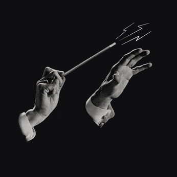 A cover of "music" cluster. The owner is momoisme. The cluster consists of 10 elements.