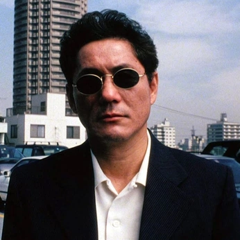 A cover of "Takeshi Kitano" cluster. The owner is lefou. The cluster consists of 89 elements.