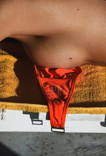 A cover of "provocative ❈ bold" cluster. The owner is yasmeenaudrelia. The cluster consists of 1 element.