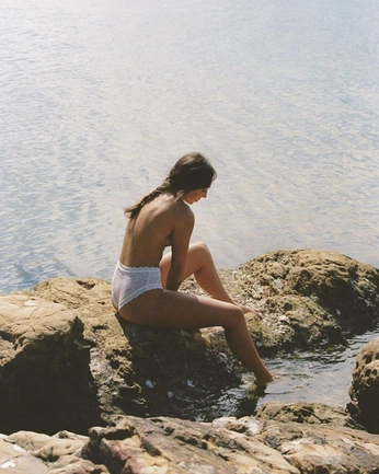 A cover of "inspo BAS" cluster. The owner is anabastos. The cluster consists of 139 elements.