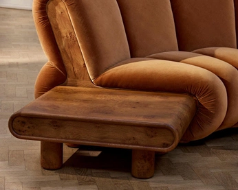 A cover of "Furniture" cluster. The owner is yuria. The cluster consists of 32 elements.