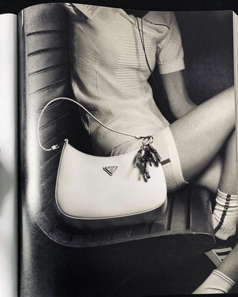 A cover of "Fashion Photo" cluster. The owner is dragov. The cluster consists of 1 element.