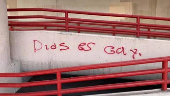 A cover of "ברוך השם" cluster. The owner is observingthevoid. The cluster consists of 1 element.