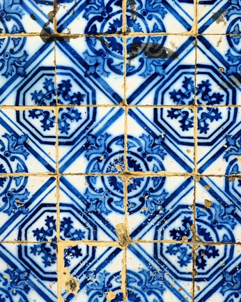 A cover of "seri2" cluster. The owner is lauloreenzo. The cluster consists of 19 elements.