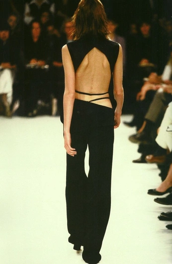 A cover of "Style" cluster. The owner is sshidoraa. The cluster consists of 13 elements.