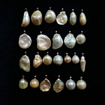 A cover of "80 / 30 / 22.11" cluster. The owner is vi.58. The cluster consists of 16 elements.