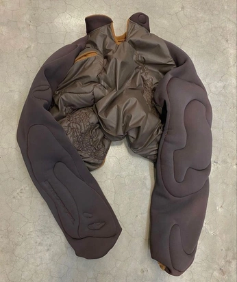 A cover of "Sportswear" cluster. The owner is ahnkye. The cluster consists of 8 elements.