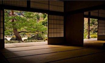 A cover of "japan" cluster. The owner is alcoholshwan. The cluster consists of 2 elements.