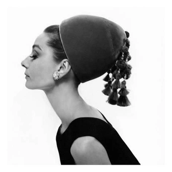 A cover of "future projects" cluster. The owner is atmyworktable. The cluster consists of 101 elements.