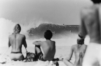 A cover of "surfing" cluster. The owner is jamiecjpg. The cluster consists of 10 elements.