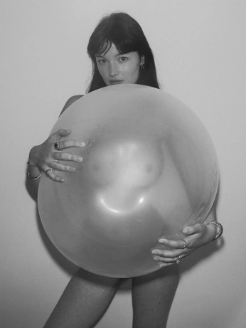 A cover of "Emma" cluster. The owner is fredtougas. The cluster description is "Petite Fleur". The cluster consists of 11 elements.