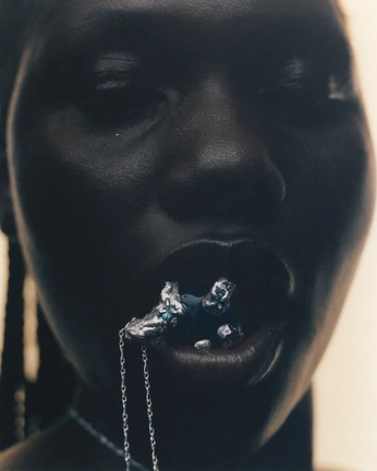 A cover of "Silver" cluster. The owner is matthewlennon. The cluster consists of 20 elements.