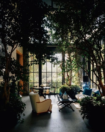 A cover of "Minds that wander" cluster. The owner is brandonyates. The cluster consists of 17 elements.