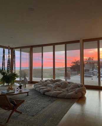 A cover of "dream house" cluster. The owner is rim27. The cluster consists of 2 elements.