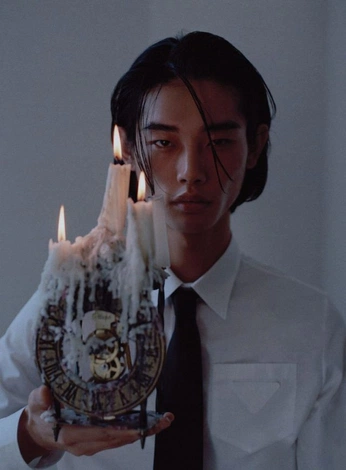 A cover of "Portrait" cluster. The owner is krous. The cluster consists of 25 elements.