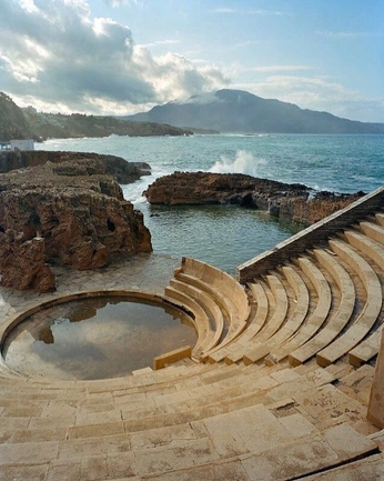 A cover of "THEME NOUVELLE COLLECTIO" cluster. The owner is liticiaa. The cluster consists of 2 elements.