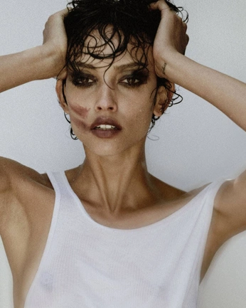 A cover of "workers" cluster. The owner is lorees. The cluster consists of 51 elements.