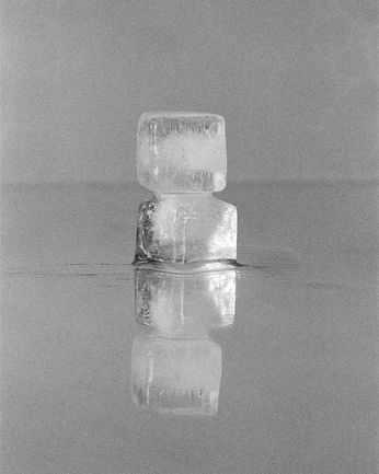 A cover of "Ice" cluster. The owner is sroka.studio. The cluster consists of 17 elements.