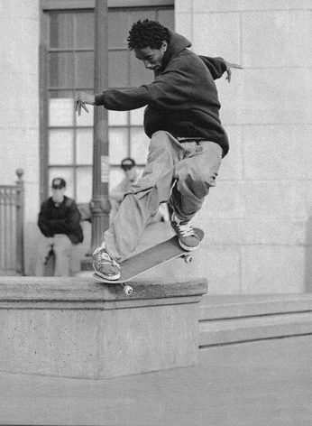 A cover of "Sk8" cluster. The owner is dredream. The cluster consists of 4 elements.