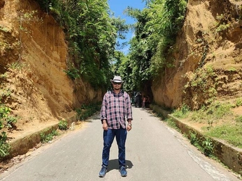 A cover of "Mini_Bandarban" cluster. The owner is mahmoodshabbir. The cluster consists of 72 elements.