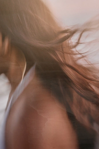 A cover of "motion double exposure" cluster. The owner is bobditty. The cluster consists of 3 elements.