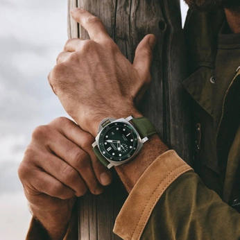 A cover of "Photography" cluster. The owner is okrosha13. The cluster consists of 9 elements.