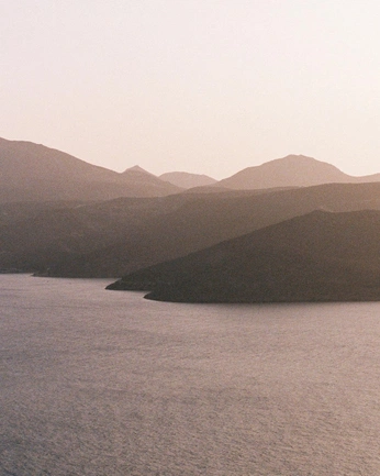 A cover of "Ruby" cluster. The owner is ruby.numnums. The cluster consists of 4 elements.