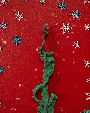 A cover of "XMAS 25" cluster. The owner is prashansa.w. The cluster consists of 15 elements.