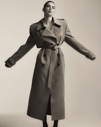 A cover of "Gabardine trench" cluster. The owner is hannucis. The cluster consists of 7 elements.