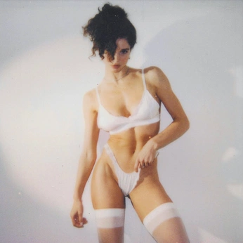 A cover of "Goddesses" cluster. The owner is artisunn. The cluster consists of 9 elements.