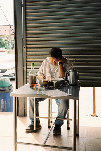 A cover of "life on film" cluster. The owner is dreww. The cluster consists of 7 elements.