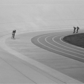 A cover of "🤍" cluster. The owner is tanyatanya. The cluster description is "My vision. Analog". The cluster consists of 21 elements.