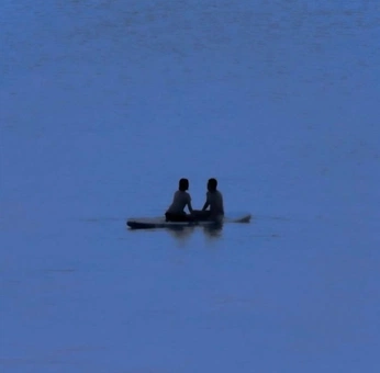 A cover of "azul" cluster. The owner is bellamarielaa. The cluster consists of 53 elements.