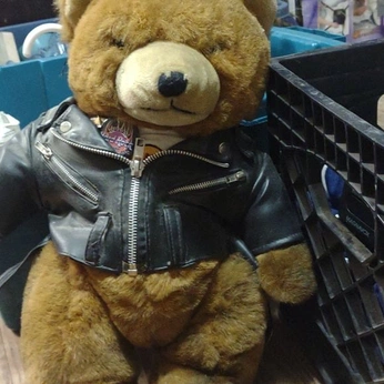 A cover of "mikhail" cluster. The owner is enochdrebber. The cluster consists of 100 elements.