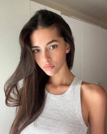 A cover of "lam" cluster. The owner is laama. The cluster consists of 6 elements.