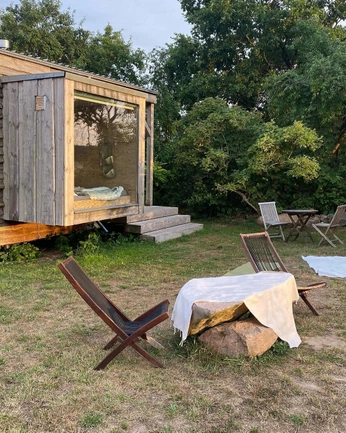 A cover of "CONSULTORIA" cluster. The owner is isarmi. The cluster consists of 5 elements.